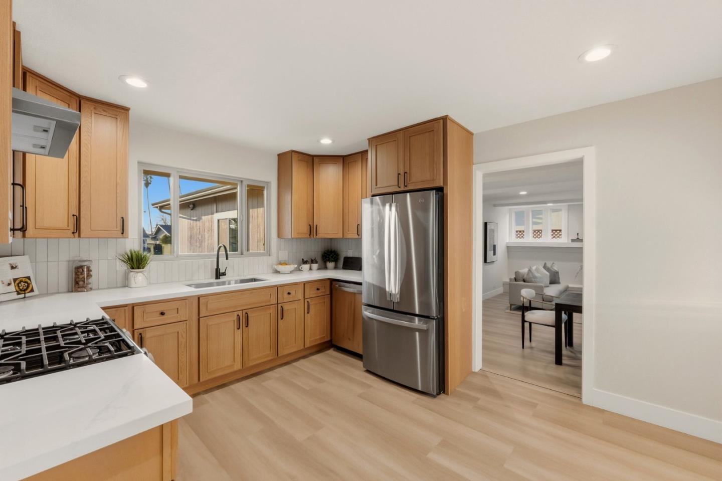 Detail Gallery Image 24 of 62 For 1134 Somerset Dr, San Jose,  CA 95132 - 4 Beds | 2 Baths