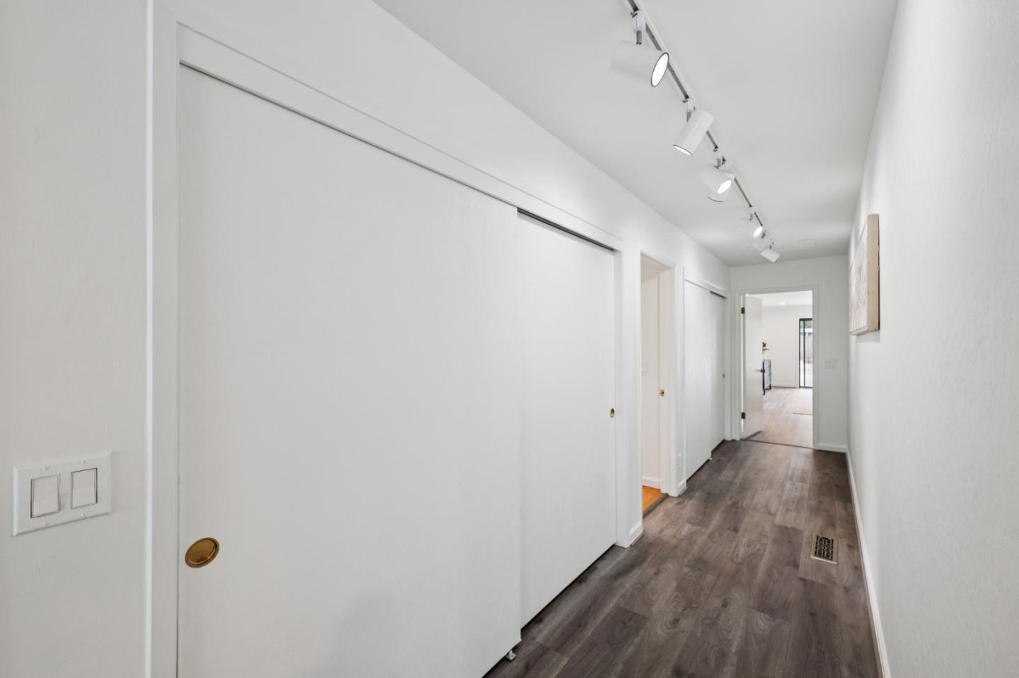 Detail Gallery Image 28 of 54 For 4083 Sunset Ln, Pebble Beach,  CA 93953 - 3 Beds | 2/1 Baths