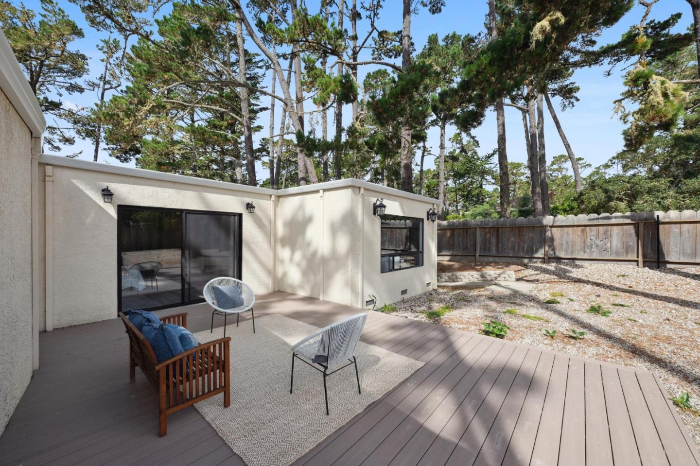 Detail Gallery Image 31 of 54 For 4083 Sunset Ln, Pebble Beach,  CA 93953 - 3 Beds | 2/1 Baths