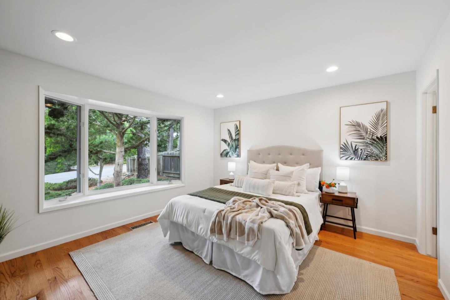 Detail Gallery Image 44 of 54 For 4083 Sunset Ln, Pebble Beach,  CA 93953 - 3 Beds | 2/1 Baths