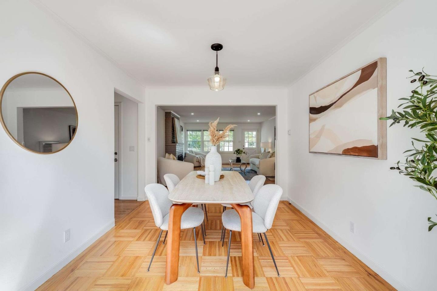 Detail Gallery Image 8 of 23 For 315 Haight St, Menlo Park,  CA 94025 - 2 Beds | 1 Baths