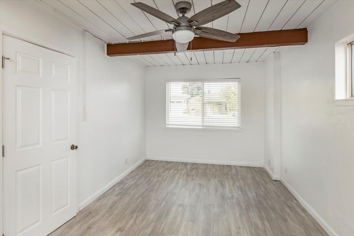 Detail Gallery Image 11 of 30 For 1472 Hampton Dr, Sunnyvale,  CA 94087 - 3 Beds | 1/1 Baths