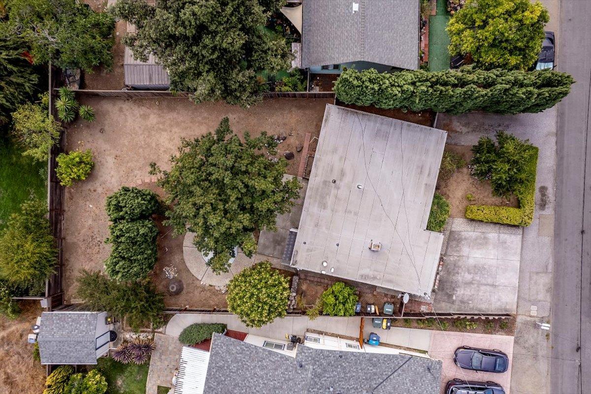 Detail Gallery Image 24 of 30 For 1472 Hampton Dr, Sunnyvale,  CA 94087 - 3 Beds | 1/1 Baths