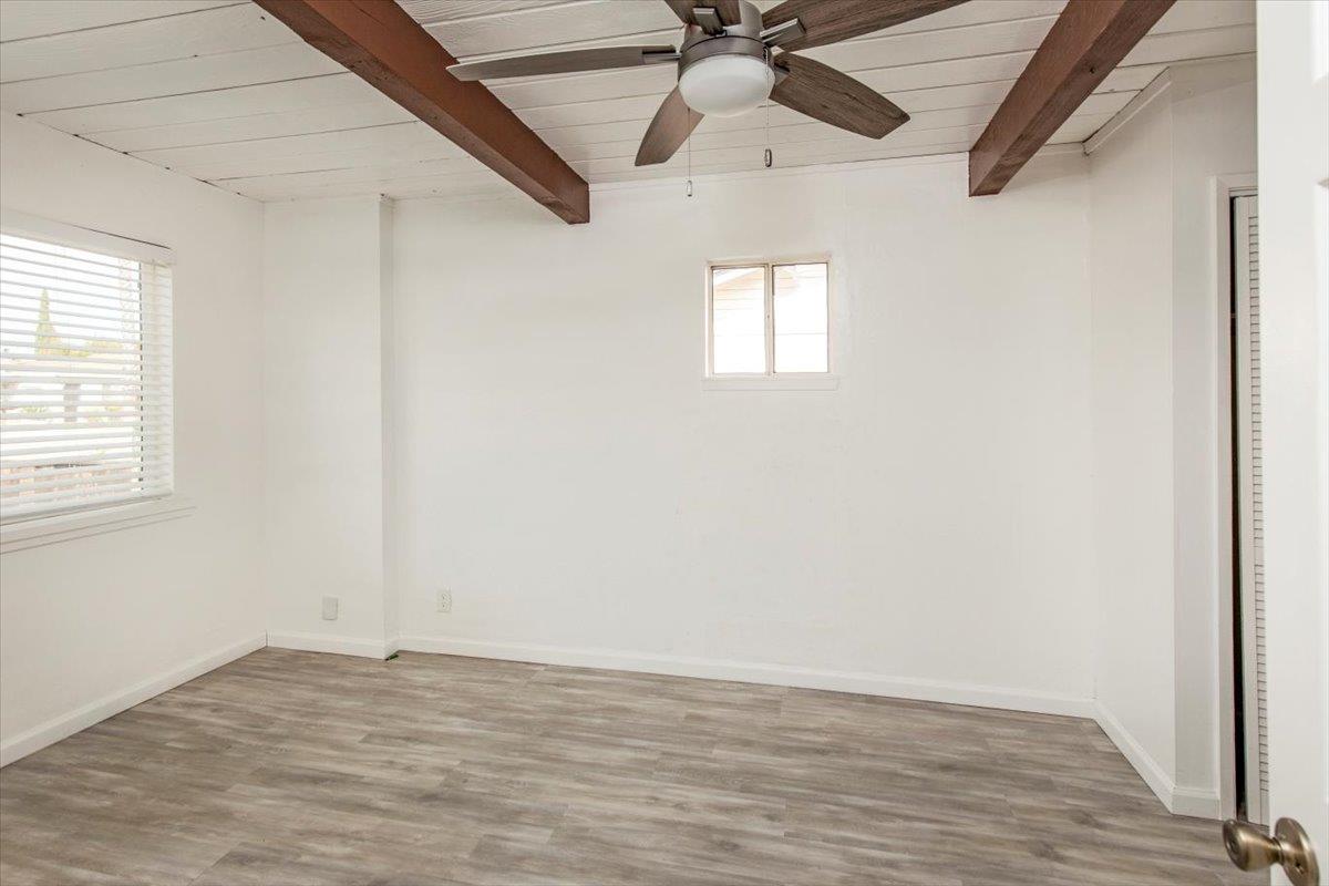 Detail Gallery Image 9 of 30 For 1472 Hampton Dr, Sunnyvale,  CA 94087 - 3 Beds | 1/1 Baths