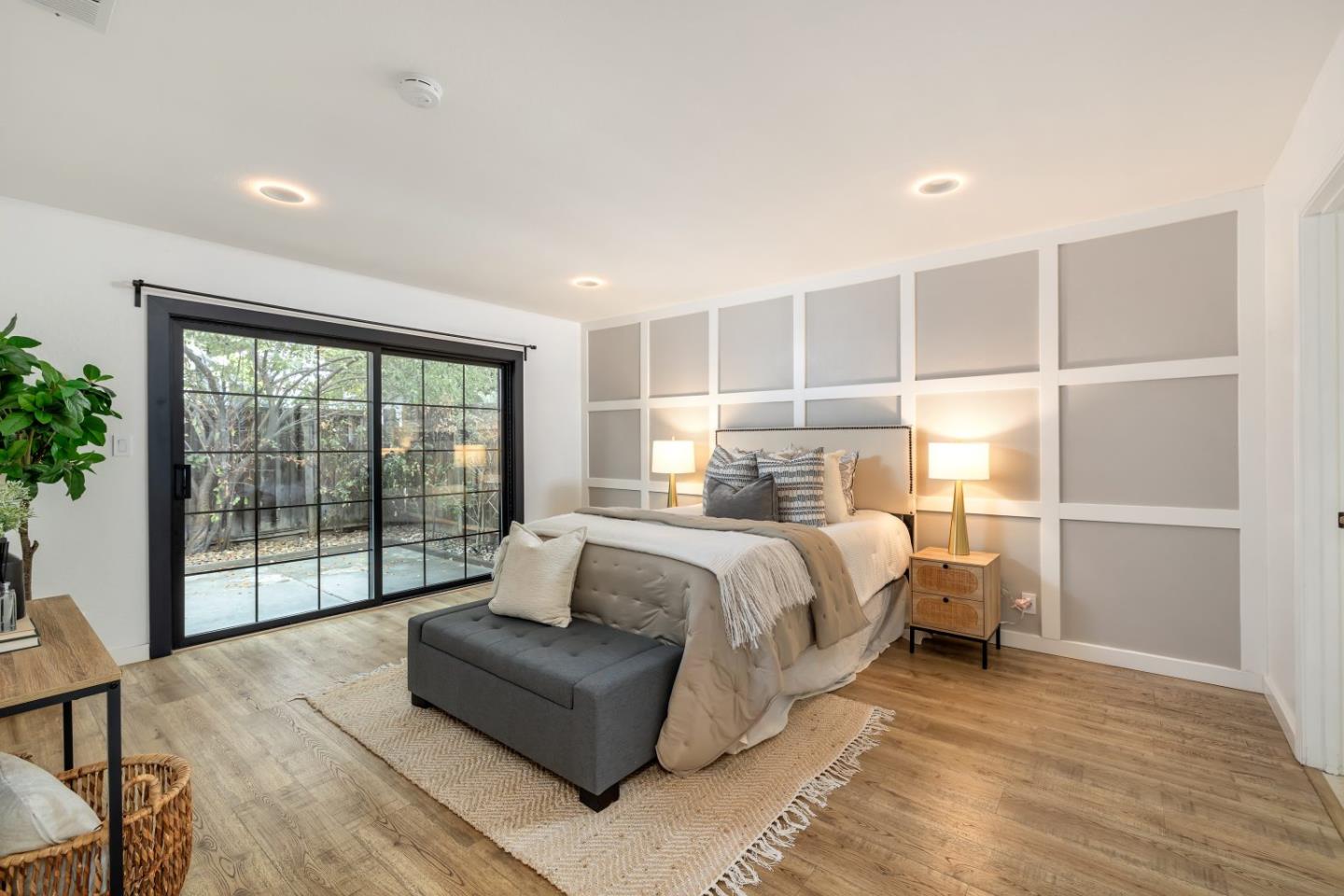 Detail Gallery Image 18 of 36 For 2714 Mabury Sq, San Jose,  CA 95133 - 3 Beds | 2 Baths