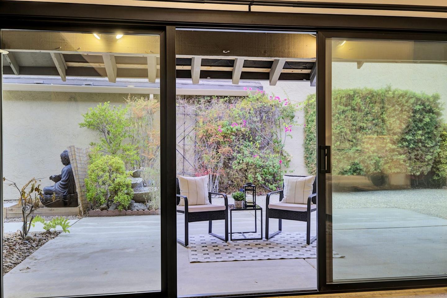 Detail Gallery Image 26 of 36 For 2714 Mabury Sq, San Jose,  CA 95133 - 3 Beds | 2 Baths