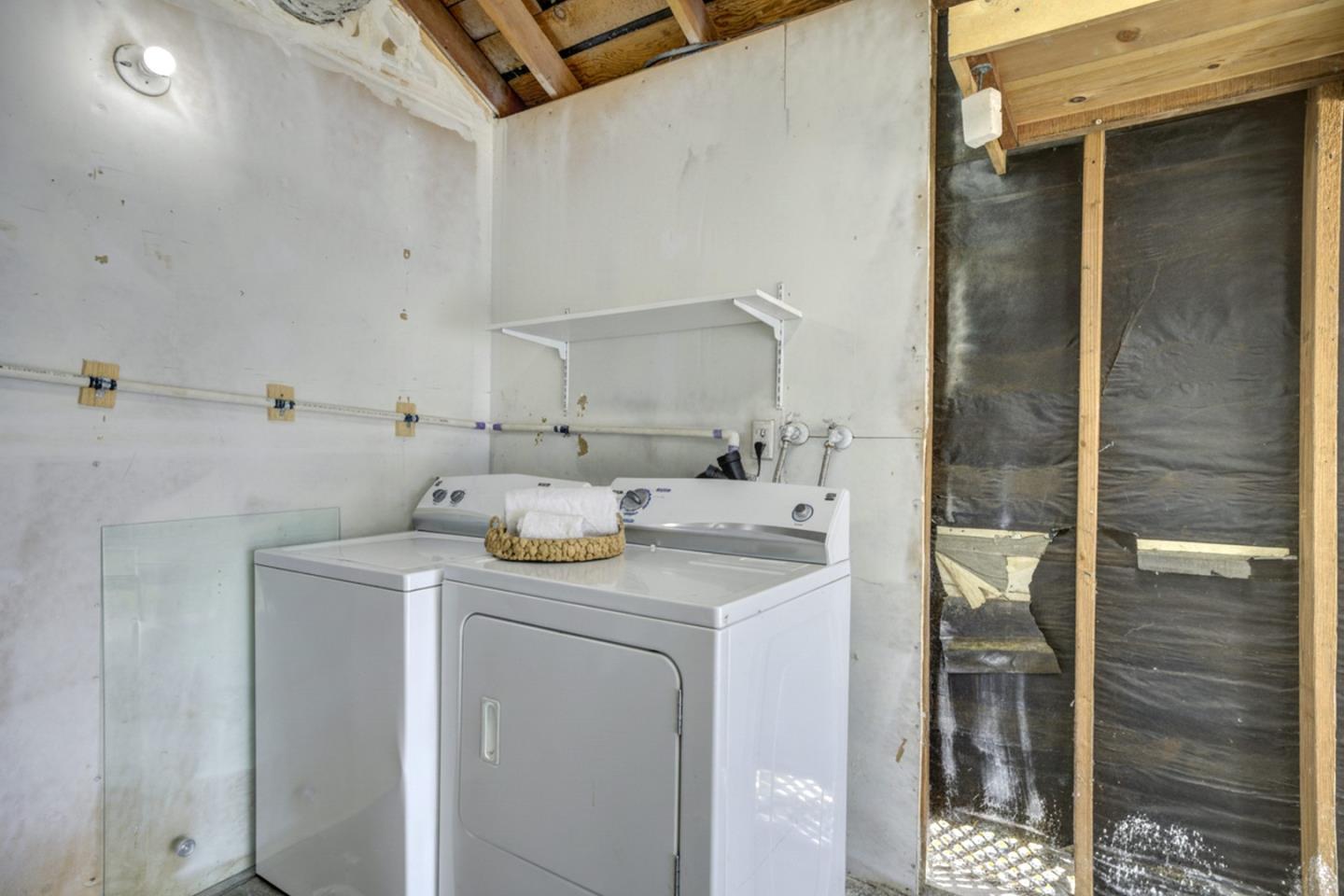 Detail Gallery Image 33 of 36 For 2714 Mabury Sq, San Jose,  CA 95133 - 3 Beds | 2 Baths