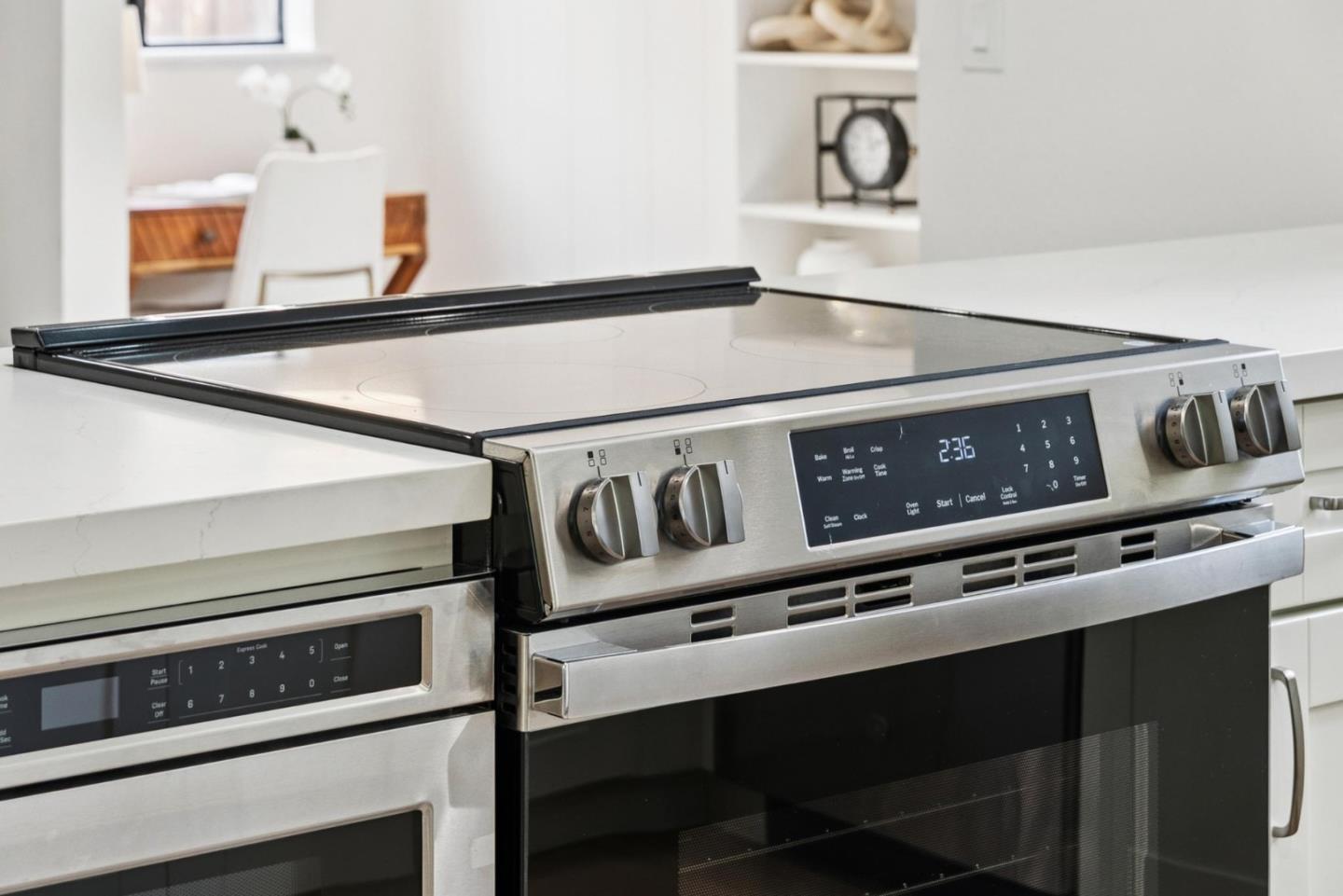 Detail Gallery Image 11 of 43 For 1918 Castro Dr, San Jose,  CA 95130 - 4 Beds | 2 Baths