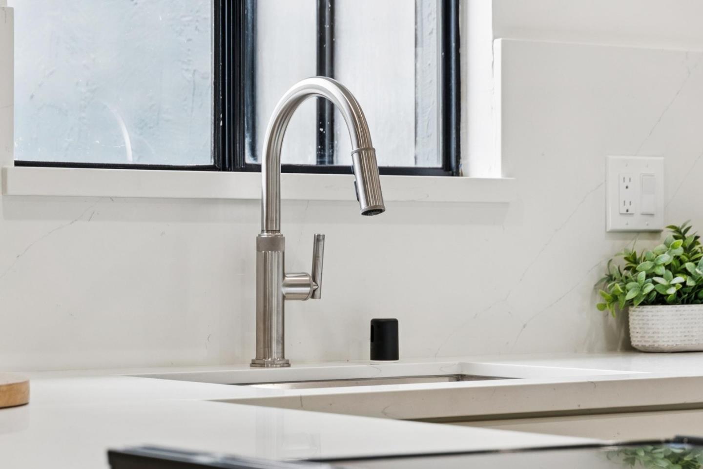 Detail Gallery Image 14 of 43 For 1918 Castro Dr, San Jose,  CA 95130 - 4 Beds | 2 Baths