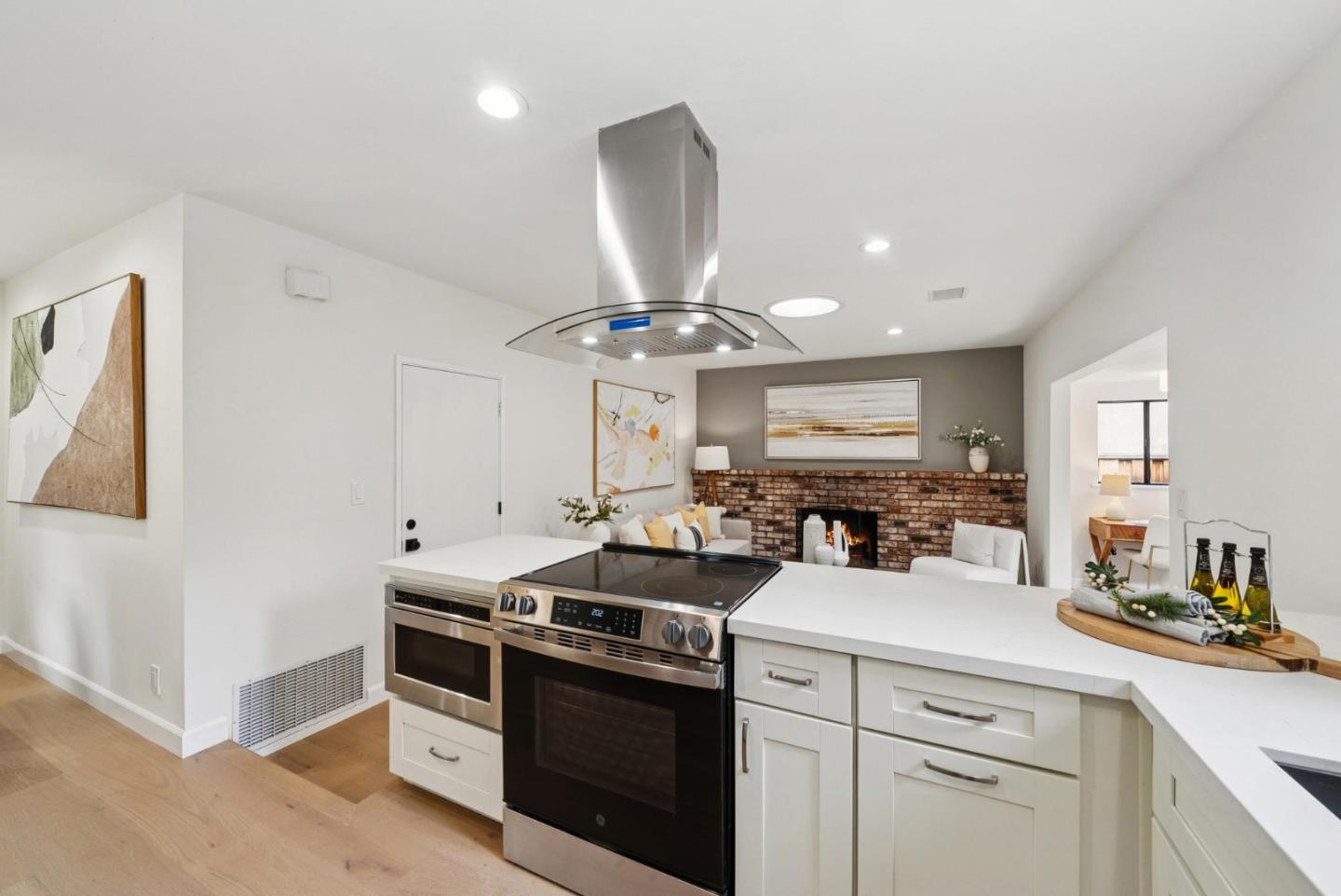 Detail Gallery Image 15 of 43 For 1918 Castro Dr, San Jose,  CA 95130 - 4 Beds | 2 Baths