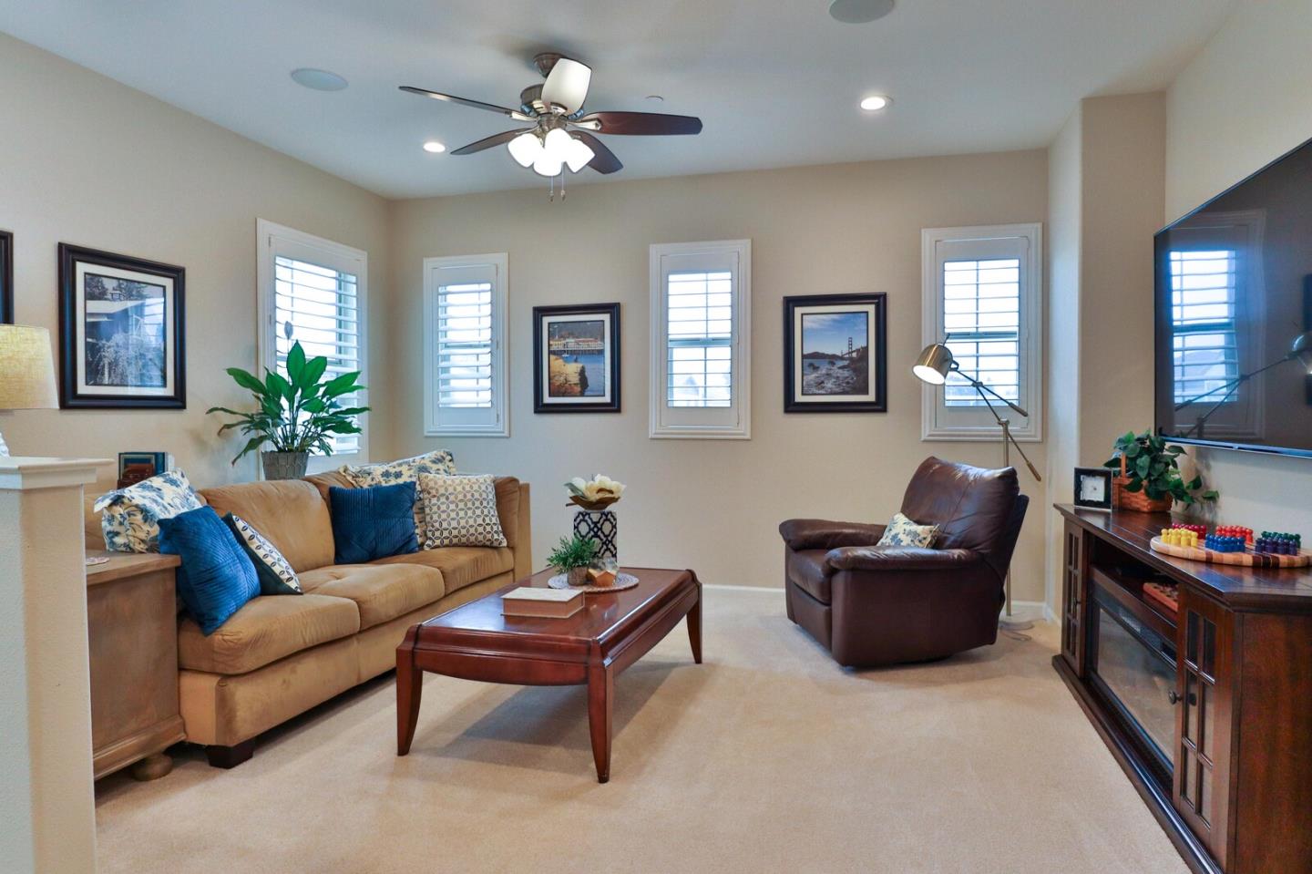 Detail Gallery Image 38 of 80 For 722 Carver Pl, Gilroy,  CA 95020 - 4 Beds | 3 Baths