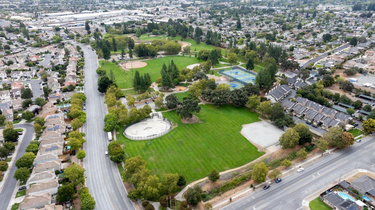 Detail Gallery Image 69 of 80 For 722 Carver Pl, Gilroy,  CA 95020 - 4 Beds | 3 Baths