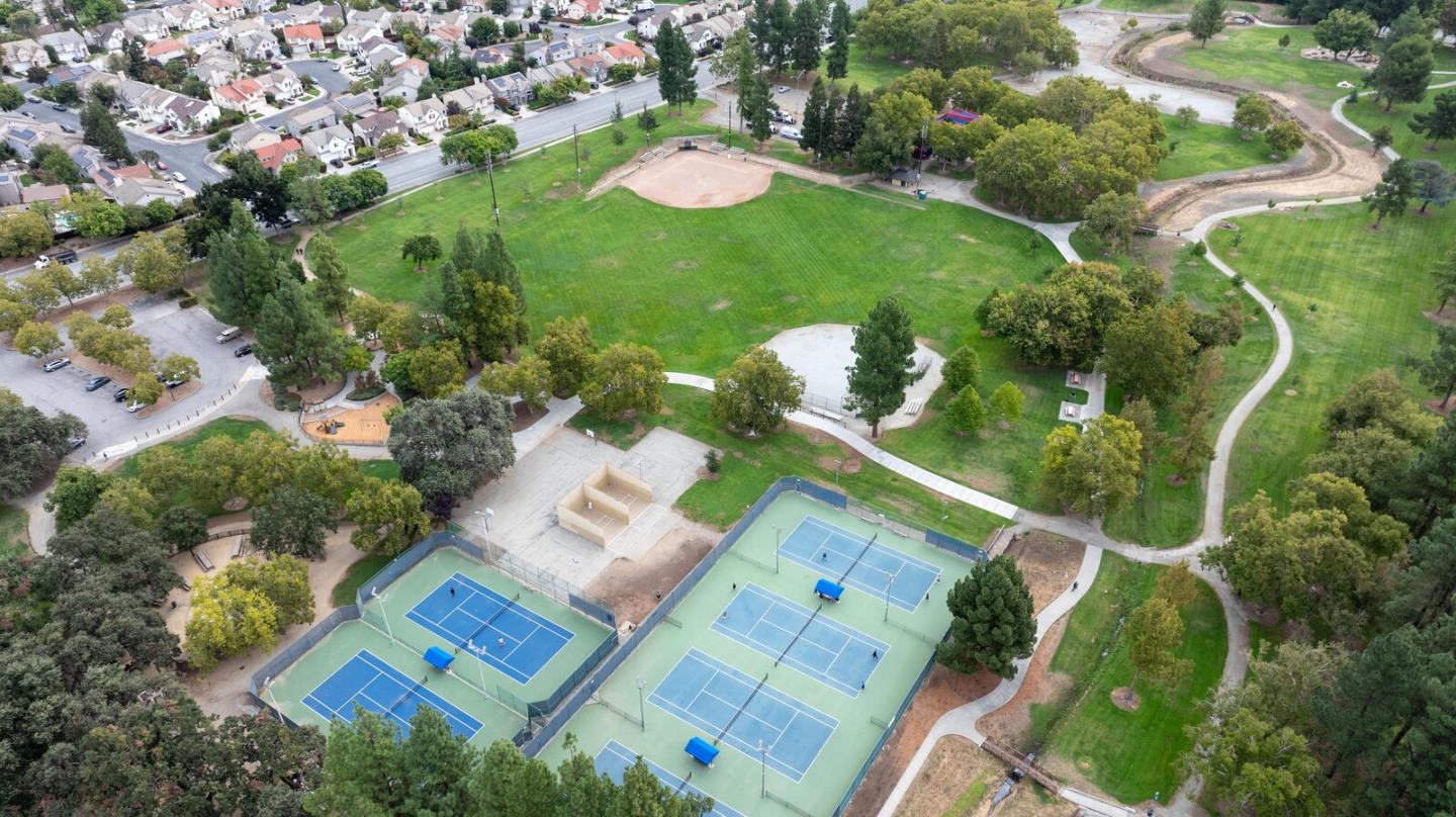 Detail Gallery Image 71 of 80 For 722 Carver Pl, Gilroy,  CA 95020 - 4 Beds | 3 Baths