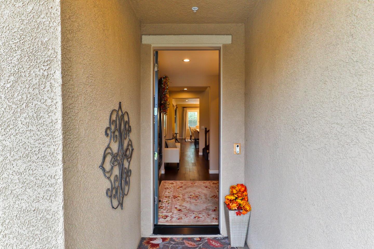 Detail Gallery Image 8 of 80 For 722 Carver Pl, Gilroy,  CA 95020 - 4 Beds | 3 Baths