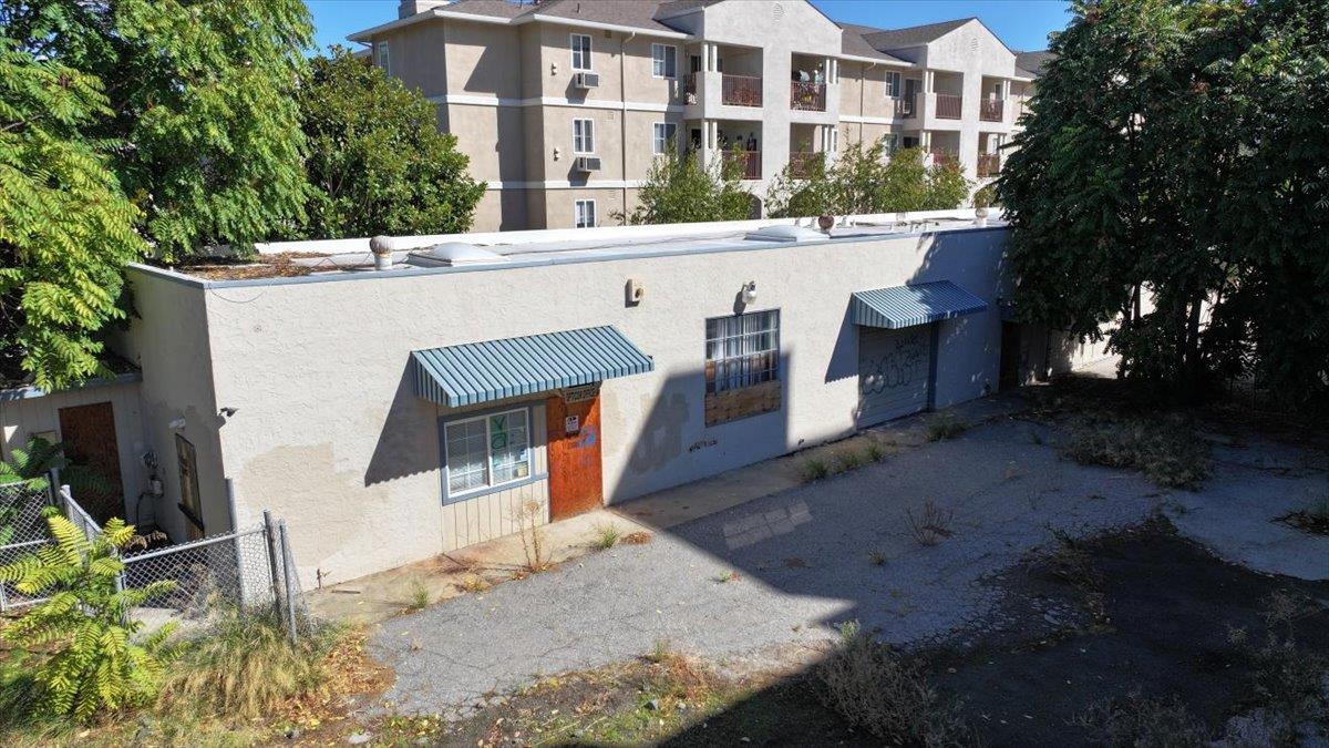 Detail Gallery Image 11 of 28 For 1747 Almaden Rd, San Jose,  CA 95125 - – Beds | – Baths