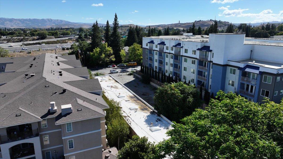 Detail Gallery Image 15 of 28 For 1747 Almaden Rd, San Jose,  CA 95125 - – Beds | – Baths