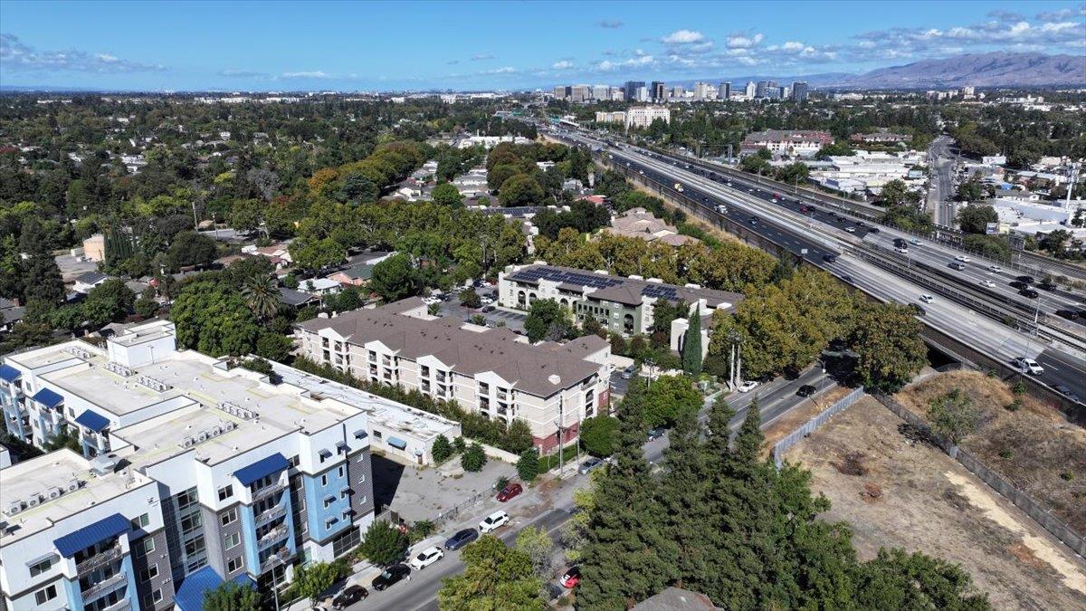 Detail Gallery Image 25 of 28 For 1747 Almaden Rd, San Jose,  CA 95125 - – Beds | – Baths