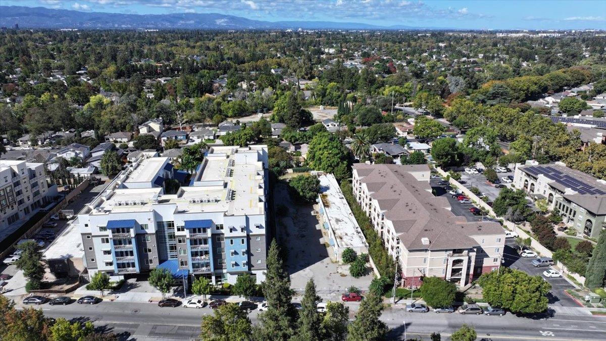 Detail Gallery Image 7 of 28 For 1747 Almaden Rd, San Jose,  CA 95125 - – Beds | – Baths