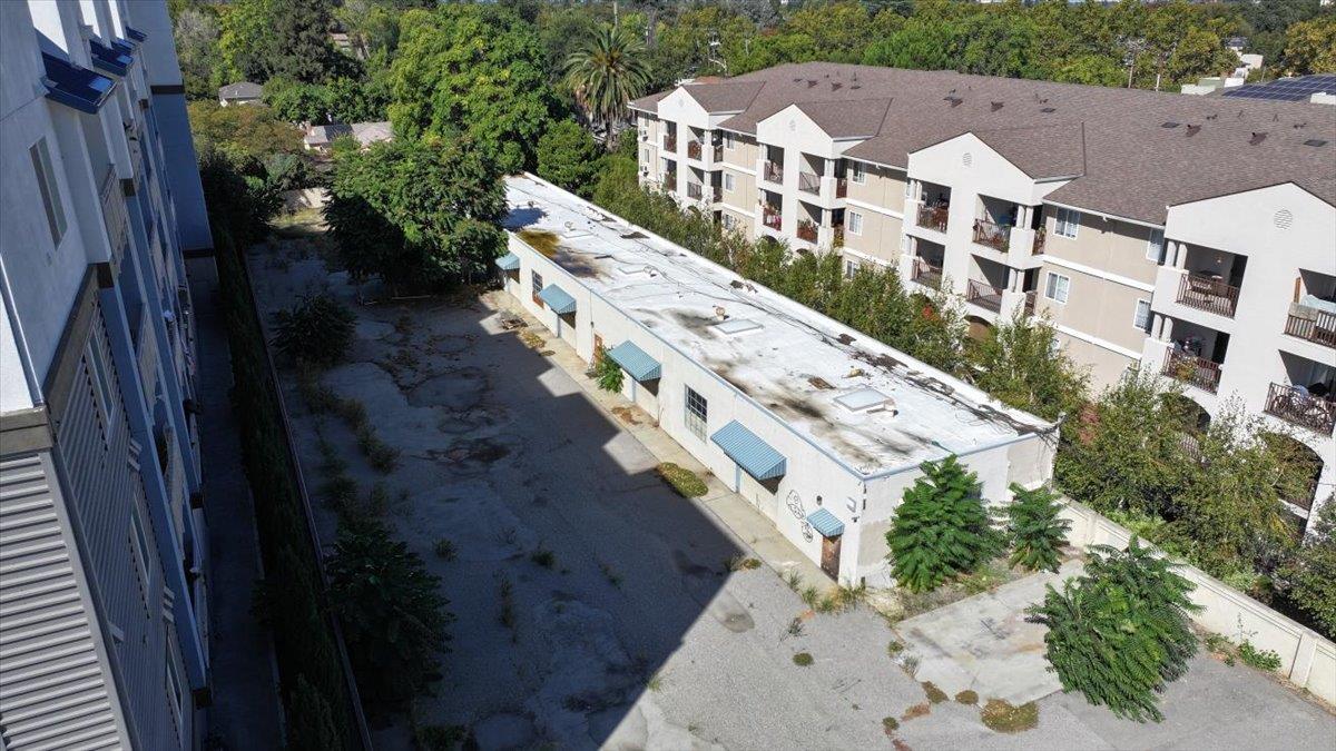 Detail Gallery Image 9 of 28 For 1747 Almaden Rd, San Jose,  CA 95125 - – Beds | – Baths