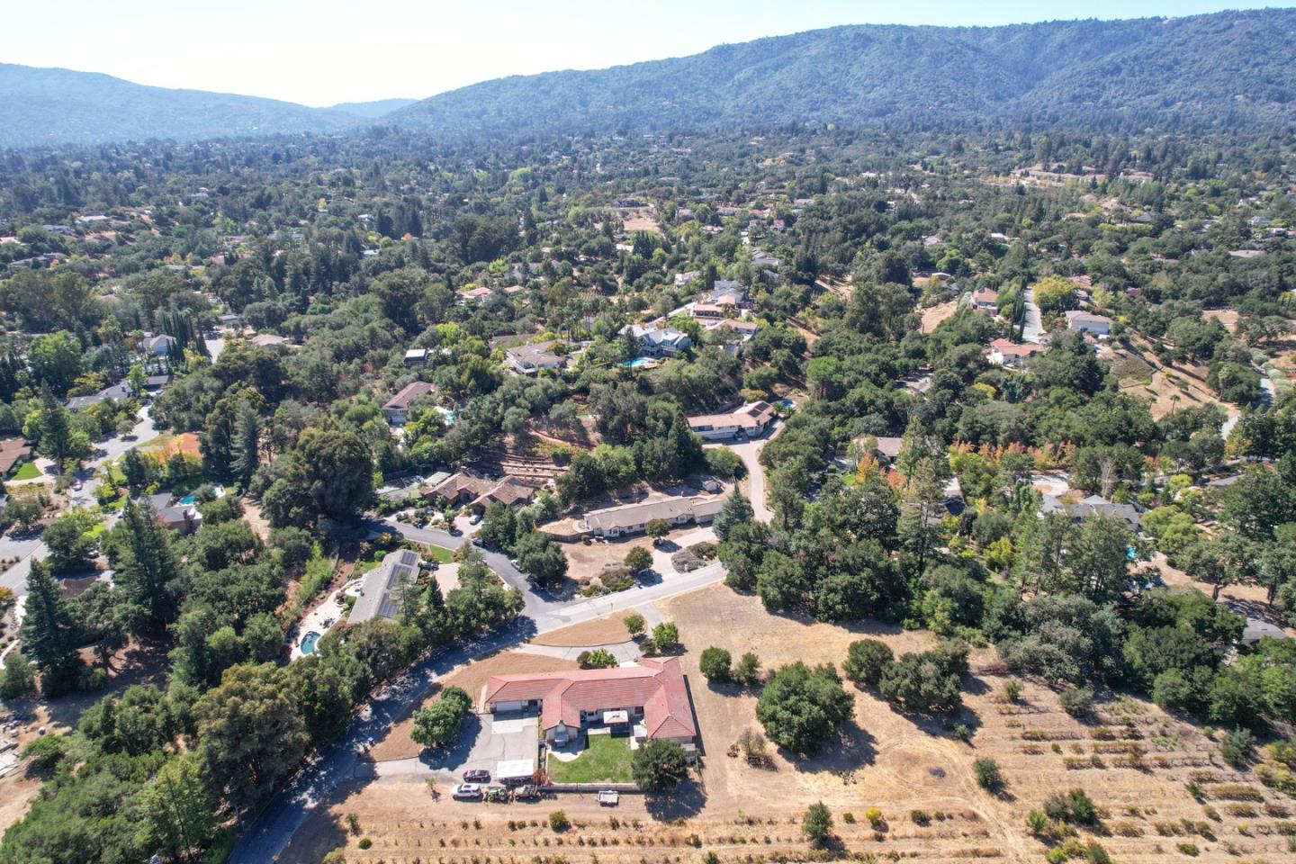 Detail Gallery Image 38 of 46 For 14001 Chester Ave, Saratoga,  CA 95070 - 4 Beds | 3 Baths