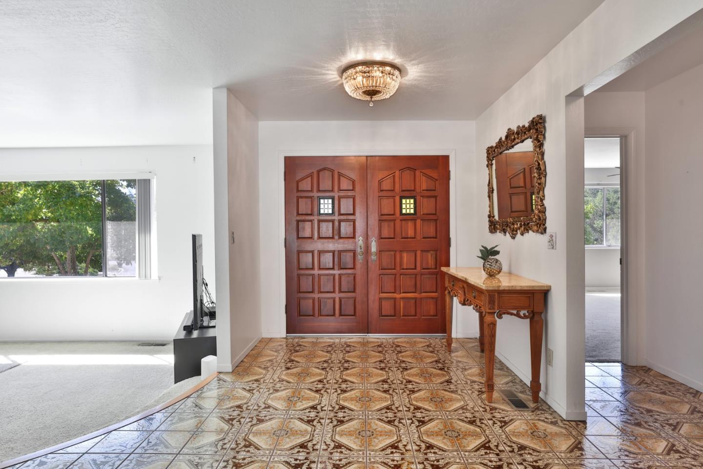 Detail Gallery Image 5 of 46 For 14001 Chester Ave, Saratoga,  CA 95070 - 4 Beds | 3 Baths