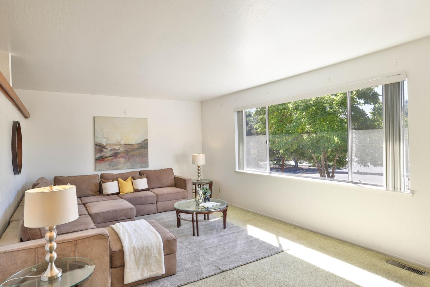 Detail Gallery Image 6 of 46 For 14001 Chester Ave, Saratoga,  CA 95070 - 4 Beds | 3 Baths