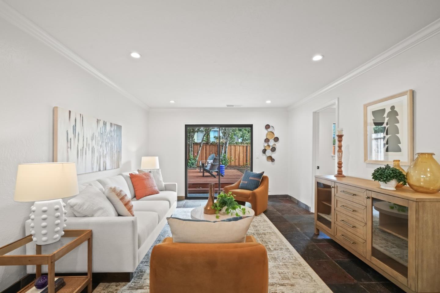 Detail Gallery Image 14 of 45 For 148 Myrtle St, Santa Cruz,  CA 95060 - 5 Beds | 3 Baths