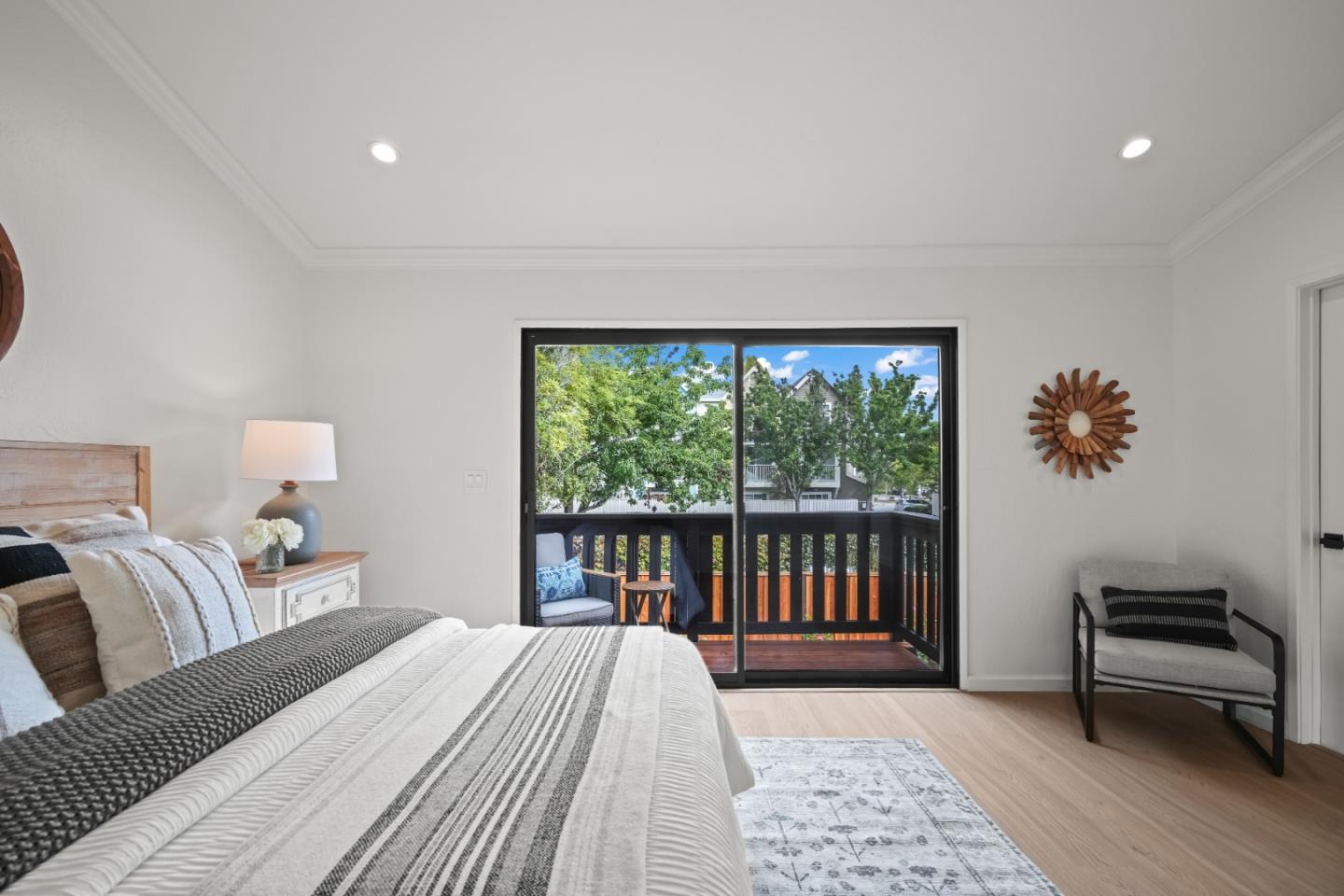 Detail Gallery Image 24 of 45 For 148 Myrtle St, Santa Cruz,  CA 95060 - 5 Beds | 3 Baths