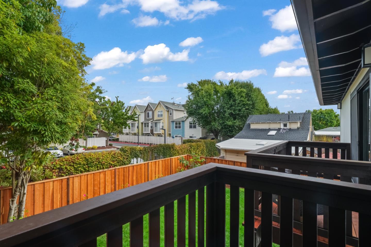 Detail Gallery Image 25 of 45 For 148 Myrtle St, Santa Cruz,  CA 95060 - 5 Beds | 3 Baths