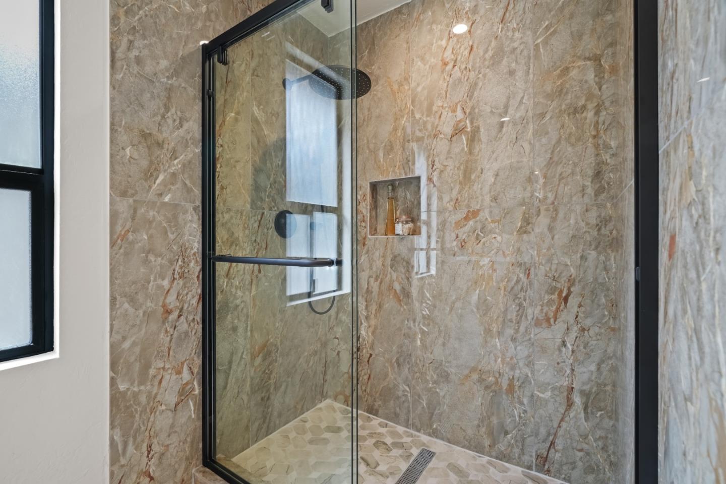 Detail Gallery Image 27 of 45 For 148 Myrtle St, Santa Cruz,  CA 95060 - 5 Beds | 3 Baths