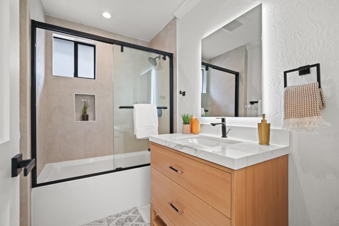 Detail Gallery Image 30 of 45 For 148 Myrtle St, Santa Cruz,  CA 95060 - 5 Beds | 3 Baths