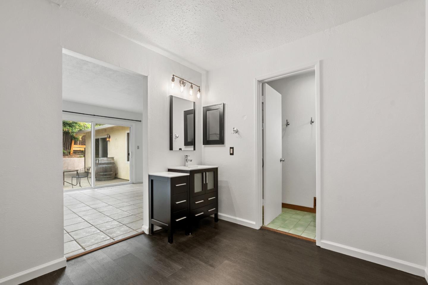 Detail Gallery Image 44 of 53 For 1091 Century Dr, Napa,  CA 94558 - 4 Beds | 2 Baths