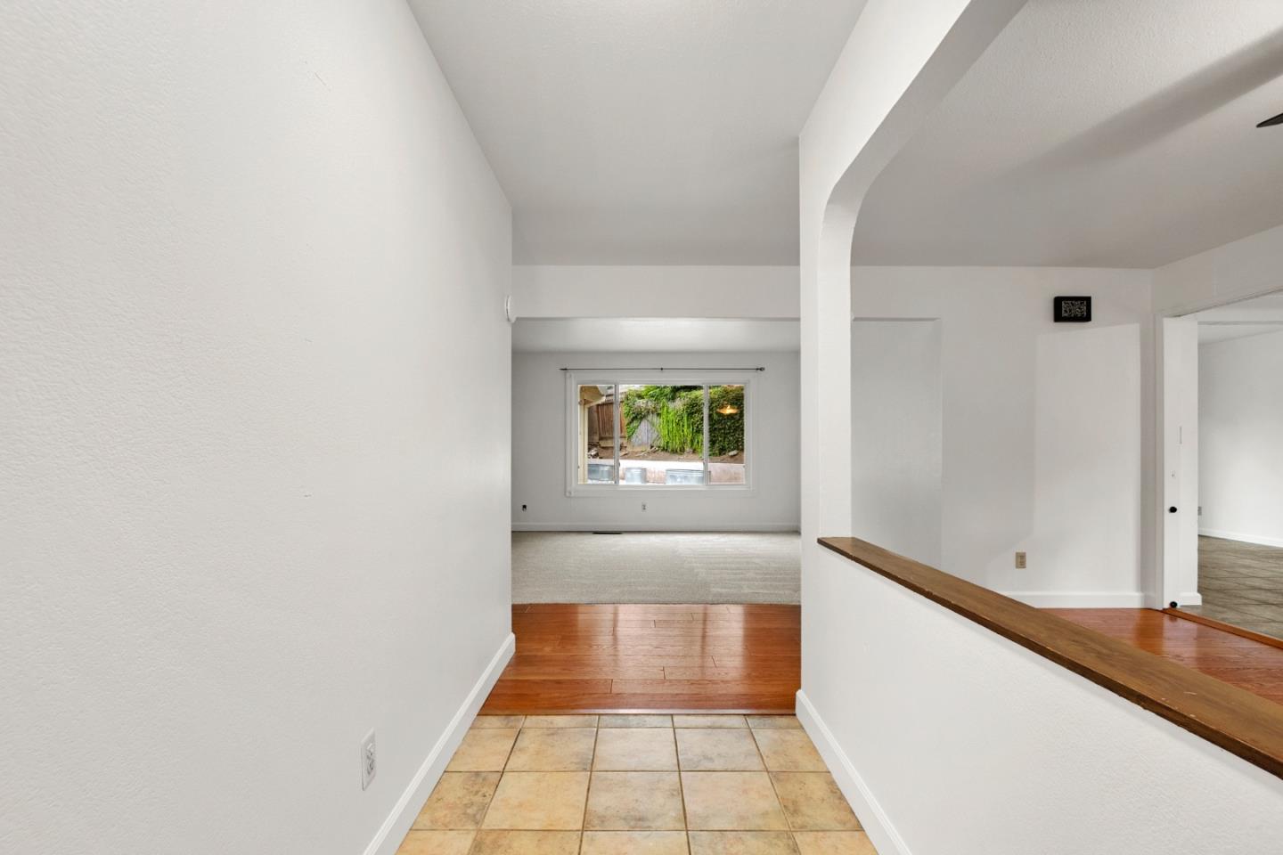 Detail Gallery Image 6 of 53 For 1091 Century Dr, Napa,  CA 94558 - 4 Beds | 2 Baths