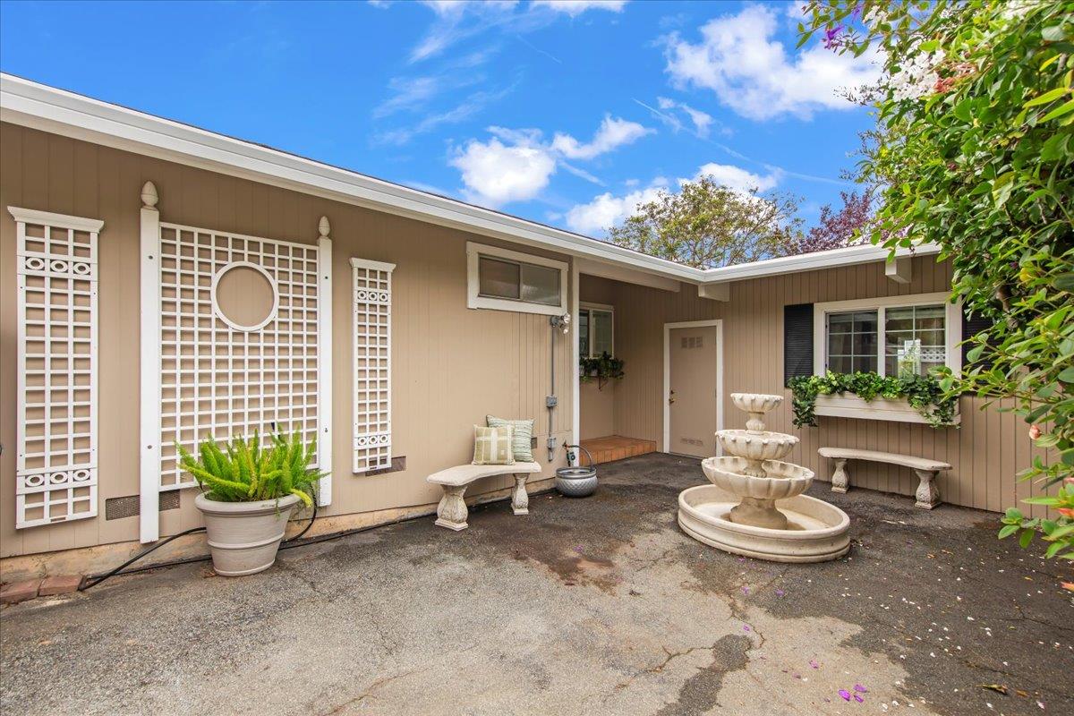 Detail Gallery Image 3 of 40 For 538 Clubhouse Dr, Aptos,  CA 95003 - 3 Beds | 2 Baths