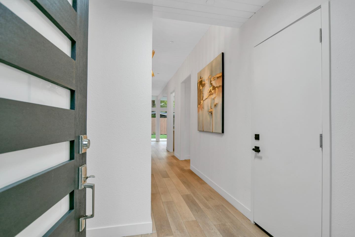 Detail Gallery Image 2 of 31 For 642 Appleberry Dr, San Rafael,  CA 94903 - 4 Beds | 2 Baths