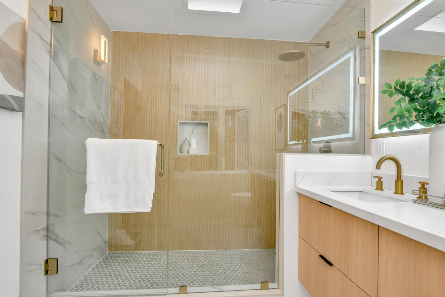 Detail Gallery Image 21 of 31 For 642 Appleberry Dr, San Rafael,  CA 94903 - 4 Beds | 2 Baths