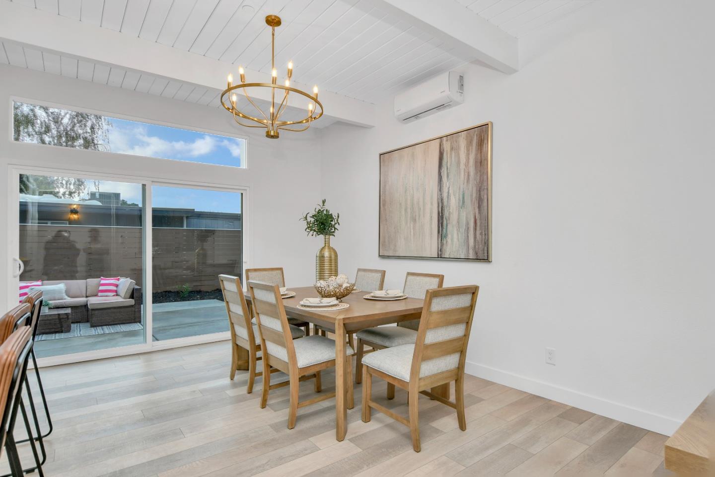 Detail Gallery Image 3 of 31 For 642 Appleberry Dr, San Rafael,  CA 94903 - 4 Beds | 2 Baths