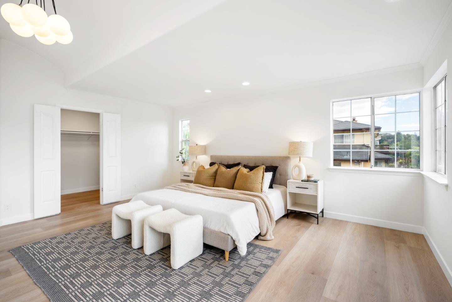 Detail Gallery Image 14 of 44 For 3375 East Ave, Hayward,  CA 94541 - 4 Beds | 3 Baths