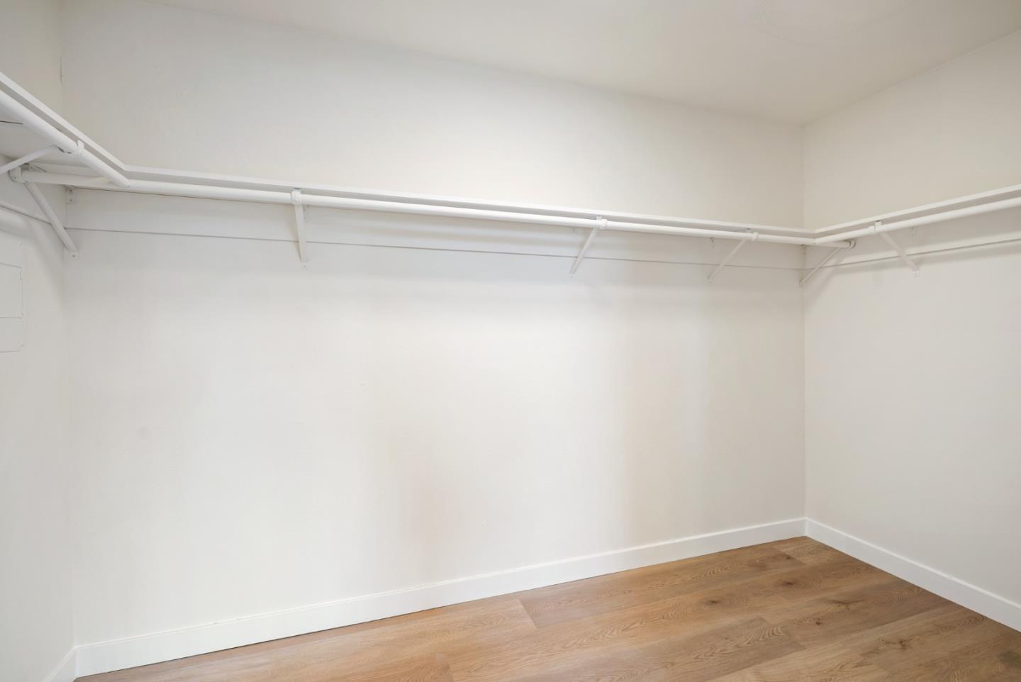 Detail Gallery Image 21 of 44 For 3375 East Ave, Hayward,  CA 94541 - 4 Beds | 3 Baths