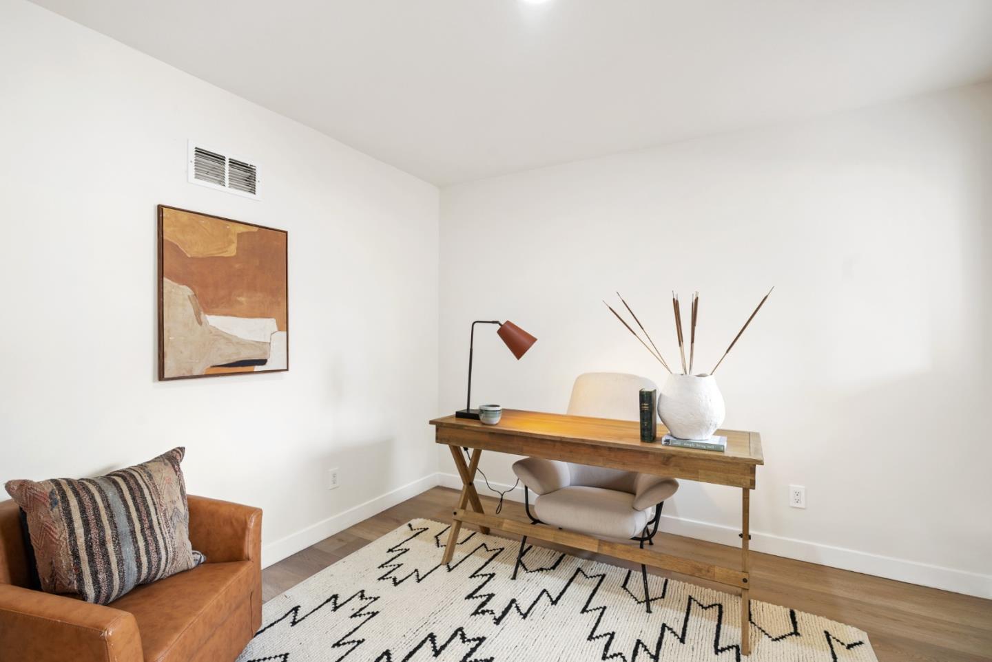 Detail Gallery Image 25 of 44 For 3375 East Ave, Hayward,  CA 94541 - 4 Beds | 3 Baths