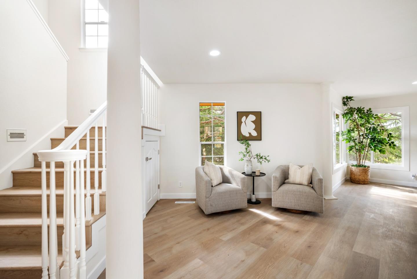 Detail Gallery Image 32 of 44 For 3375 East Ave, Hayward,  CA 94541 - 4 Beds | 3 Baths