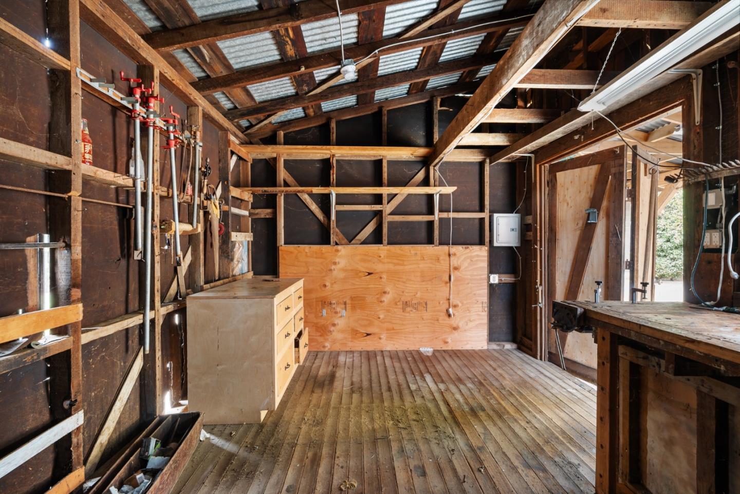 Detail Gallery Image 40 of 44 For 3375 East Ave, Hayward,  CA 94541 - 4 Beds | 3 Baths