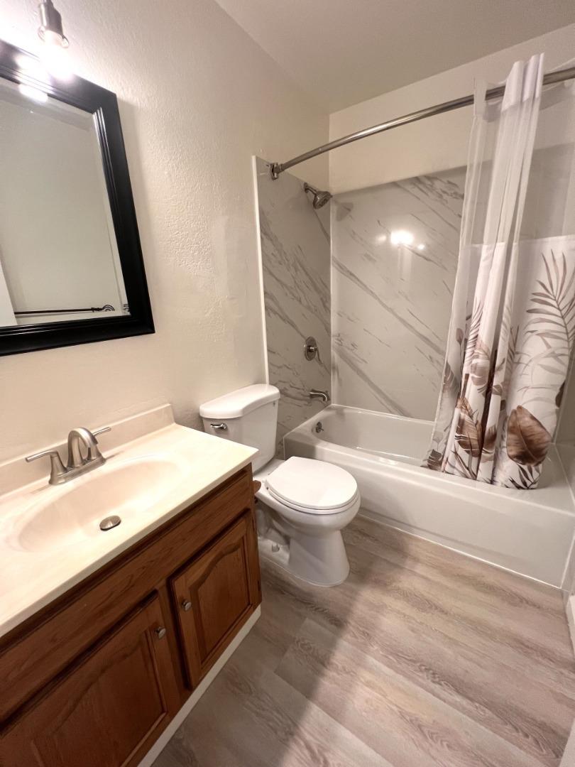 Detail Gallery Image 11 of 25 For 1362 Mcquesten a,  San Jose,  CA 95122 - 2 Beds | 1 Baths