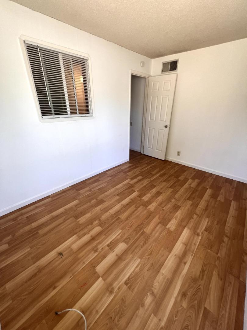 Detail Gallery Image 15 of 25 For 1362 Mcquesten a,  San Jose,  CA 95122 - 2 Beds | 1 Baths