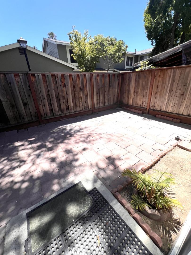 Detail Gallery Image 18 of 25 For 1362 Mcquesten a,  San Jose,  CA 95122 - 2 Beds | 1 Baths