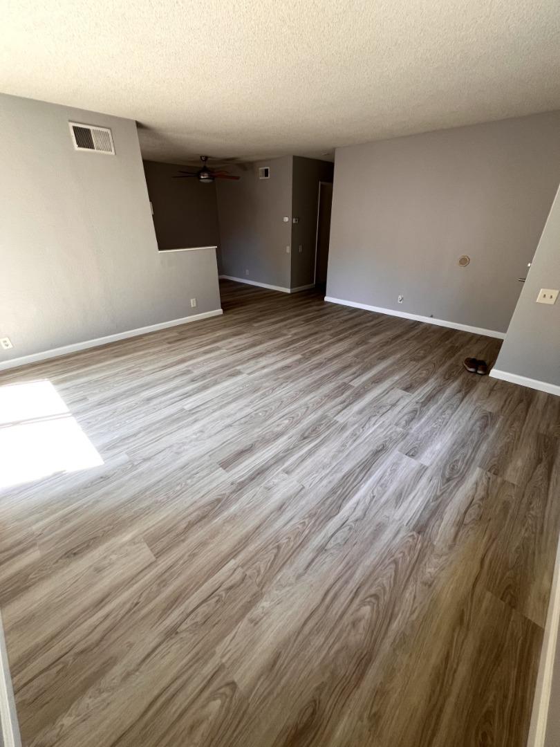 Detail Gallery Image 5 of 25 For 1362 Mcquesten a,  San Jose,  CA 95122 - 2 Beds | 1 Baths