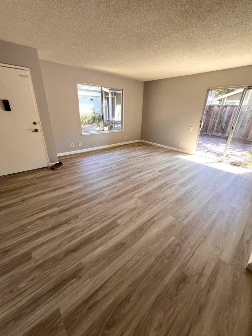 Detail Gallery Image 7 of 25 For 1362 Mcquesten a,  San Jose,  CA 95122 - 2 Beds | 1 Baths