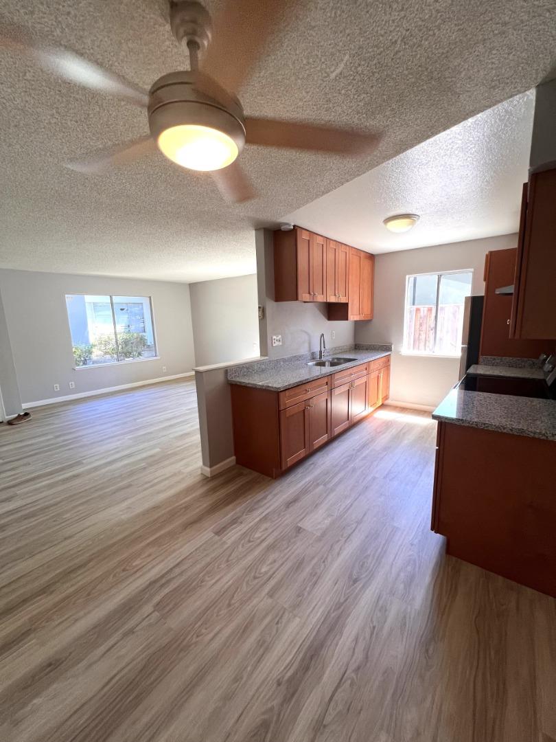 Detail Gallery Image 8 of 25 For 1362 Mcquesten a,  San Jose,  CA 95122 - 2 Beds | 1 Baths