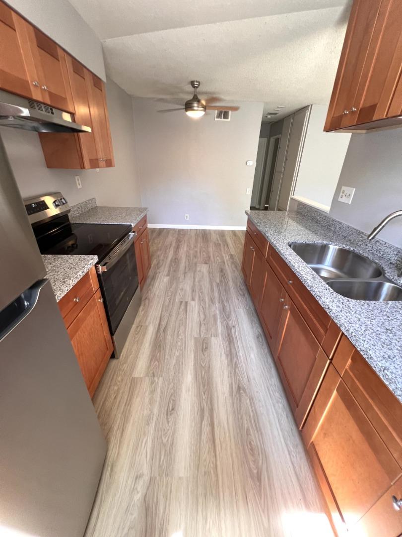 Detail Gallery Image 9 of 25 For 1362 Mcquesten a,  San Jose,  CA 95122 - 2 Beds | 1 Baths