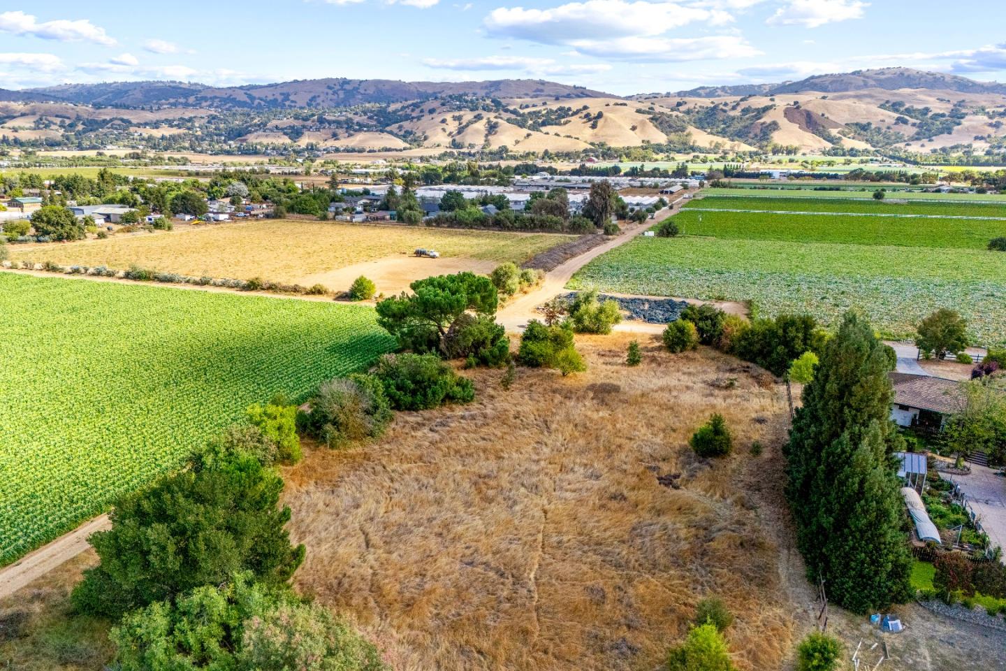 Detail Gallery Image 27 of 30 For 15465 Leann Ct, Morgan Hill,  CA 95037 - – Beds | – Baths